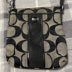 Coach cross over bag